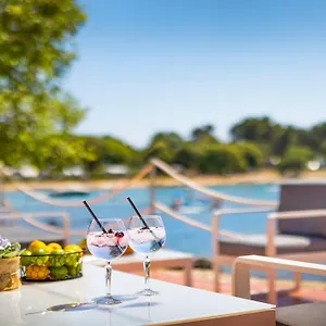 4* Park za odmor Maistra Polari Mobile Homes
